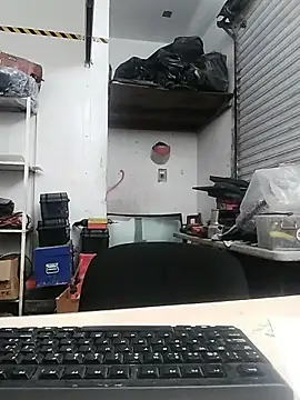 OMARMEX1 online show from April 8, 2026, 5:36 pm