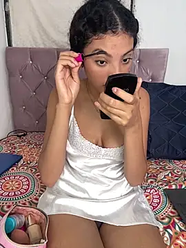 Snapshot of Britney__Latina chatting on February 25, 2026, 1:39 am Britney Latina online show from February 25, 2026, 1:39 am