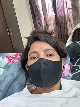 raavigirl online show from March 23, 2026, 10:26 am