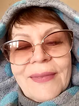 Snapshot of SophieBurns chatting on March 1, 2026, 10:04 am SophieBurns online show from March 1, 2026, 10:04 am