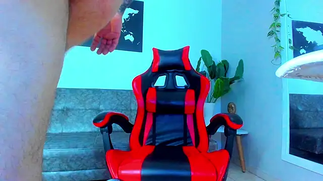 Alessrose online show from February 27, 2026, 7:57 pm