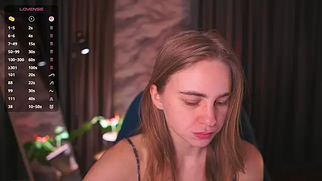 Snapshot of Erica_Grace chatting on April 3, 2026, 8:21 am Erica Grace online show from April 3, 2026, 8:21 am