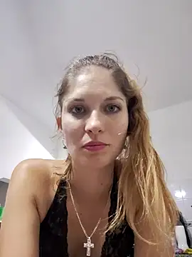 Snapshot of Serafina- chatting on February 16, 2026, 4:44 am Serafina- online show from February 16, 2026, 4:44 am