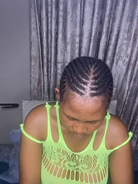 applebae online show from April 7, 2026, 11:45 am