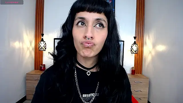 FRANCESCA LOVE  online show from March 24, 2026, 6:52 pm