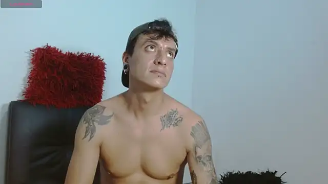 SkinnyDevil12 online show from February 15, 2026, 7:51 am