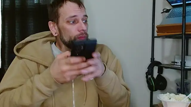 Snapshot of cguffey2284 chatting on February 28, 2026, 10:31 pm cguffey2284 online show from February 28, 2026, 10:31 pm