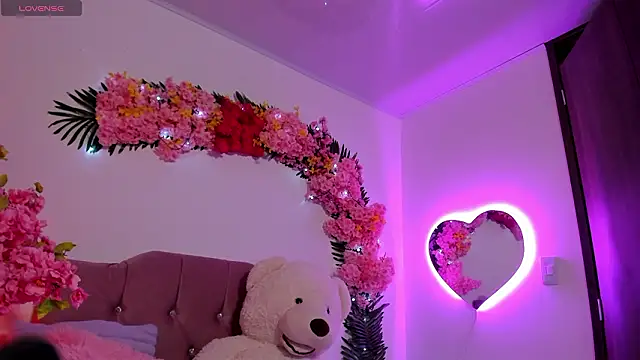 Eleanor Park  online show from March 3, 2026, 3:46 am