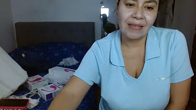 Karo sexy online show from October 27, 2025, 3:40 am