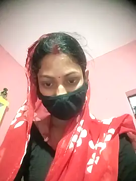 BIG QWEEN NO1 online show from February 13, 2026, 9:42 am