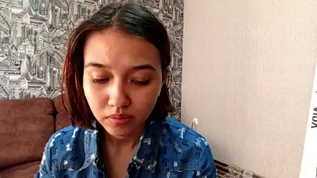 Snapshot of AnnettaBelsito chatting on May 17, 2026, 8:58 am AnnettaBelsito online show from May 17, 2026, 8:58 am