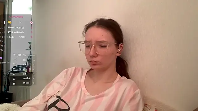 Snapshot of LakendraNoren chatting on February 22, 2026, 6:16 am LakendraNoren online show from February 22, 2026, 6:16 am