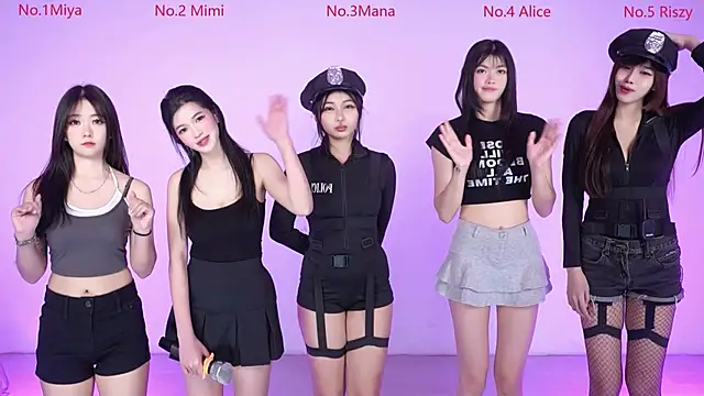 Velvet-girl online show from February 9, 2026, 10:13 am