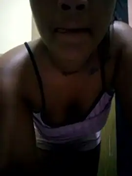 Snapshot of Zoe_Renata chatting on May 23, 2026, 8:46 am Zoe Renata online show from May 23, 2026, 8:46 am
