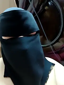 Warda Egy online show from April 11, 2026, 8:18 am