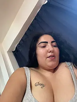 Snapshot of Amber_Sinn chatting on July 30, 2026, 3:44 pm Amber Sinn online show from July 30, 2026, 3:44 pm
