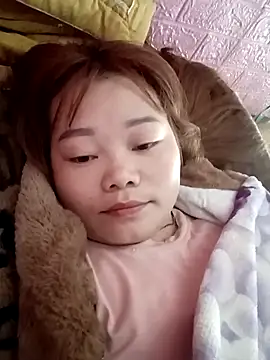 Snapshot of Miesi-c2clove chatting on March 3, 2026, 2:40 am Miesi-c2clove online show from March 3, 2026, 2:40 am