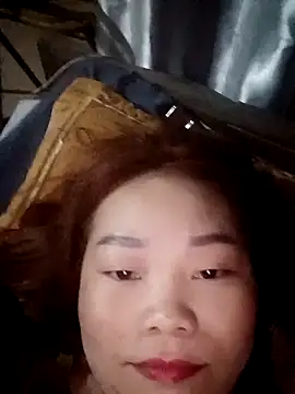 Snapshot of Miesi-c2clove chatting on February 8, 2026, 12:14 pm Miesi-c2clove online show from February 8, 2026, 12:14 pm