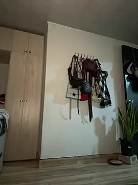 RachelWeisz  online show from March 10, 2026, 10:41 am