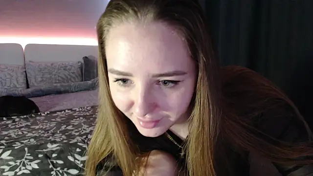 Snapshot of Reyleys chatting on February 26, 2026, 10:04 am Reyleys online show from February 26, 2026, 10:04 am