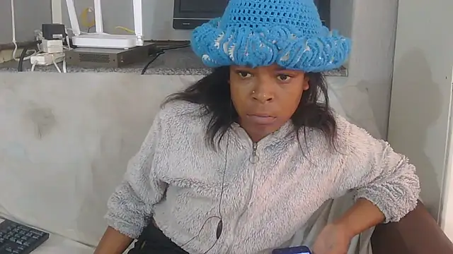 xxBabyDoll online show from April 7, 2026, 8:05 am