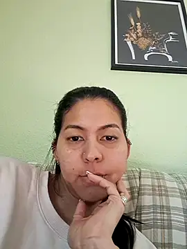Snapshot of ZeforAitanna chatting on March 22, 2026, 3:13 pm ZeforAitanna online show from March 22, 2026, 3:13 pm