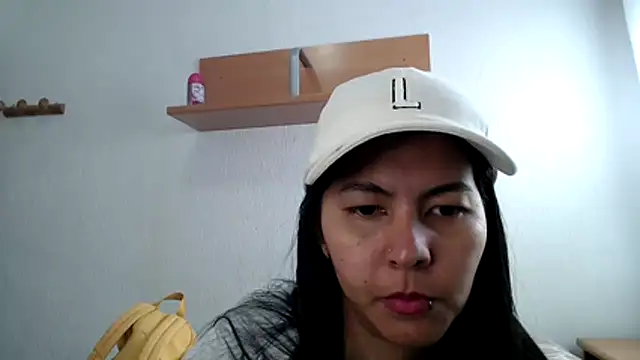 Snapshot of ZeforAitanna chatting on March 24, 2026, 11:10 am ZeforAitanna online show from March 24, 2026, 11:10 am