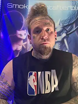 Snapshot of Smokebluntafterblunt chatting on February 11, 2026, 3:39 am Smokebluntafterblunt online show from February 11, 2026, 3:39 am