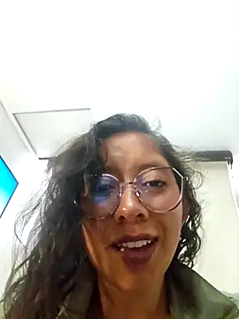 Camila Lopez1 online show from February 11, 2026, 3:01 pm