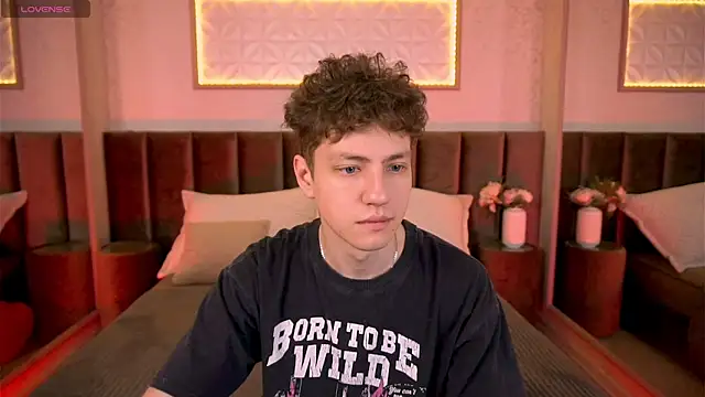 StefanBev online show from February 20, 2026, 7:38 pm