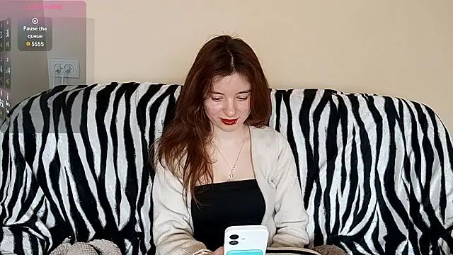 LanitaHemple online show from March 26, 2026, 7:28 am