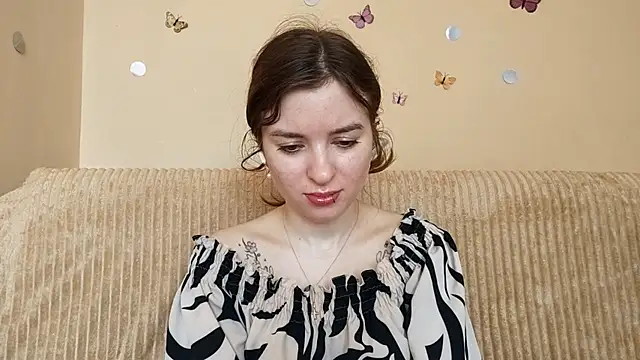 Snapshot of LanitaHemple chatting on July 18, 2026, 7:17 am LanitaHemple online show from July 18, 2026, 7:17 am