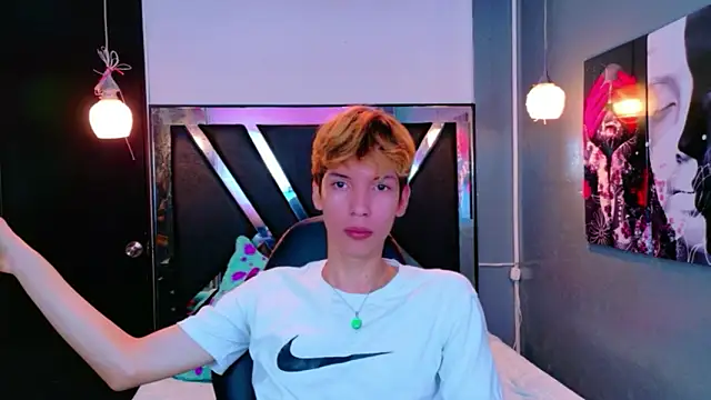 Liam Green1 online show from February 12, 2026, 12:16 pm