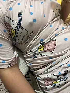 unicornbabe23 online show from July 2, 2026, 1:50 pm