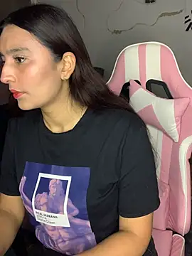 -BabyLuna online show from April 16, 2026, 1:45 pm