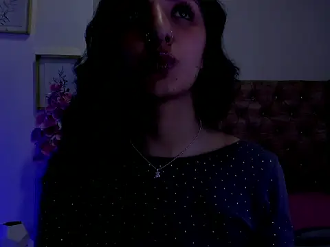 Aris Suarez online show from May 28, 2026, 5:37 am