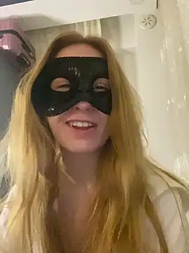 Snapshot of seluna_baby chatting on February 21, 2026, 8:55 pm seluna baby online show from February 21, 2026, 8:55 pm