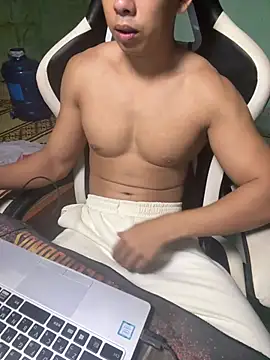 Snapshot of Graymenn chatting on February 24, 2026, 10:10 pm Graymenn online show from February 24, 2026, 10:10 pm