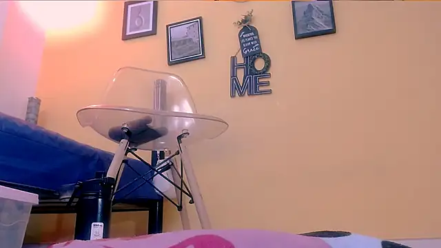 Snapshot of sexiempoderada18 chatting on May 15, 2026, 1:53 pm sexiempoderada18 online show from May 15, 2026, 1:53 pm