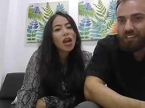 Snapshot of hotcouplexx1 chatting on February 7, 2026, 6:10 am hotcouplexx1 online show from February 7, 2026, 6:10 am