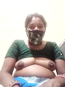 Snapshot of Kirti_sacsena chatting on March 15, 2026, 5:31 pm Kirti sacsena online show from March 15, 2026, 5:31 pm