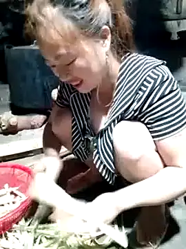 Nhoccon90 online show from April 2, 2026, 9:54 pm