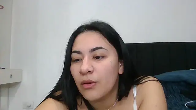 Snapshot of Agusgold22 chatting on June 16, 2026, 8:53 pm Agusgold22 online show from June 16, 2026, 8:53 pm