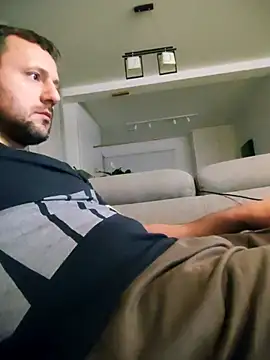 Snapshot of defaktor chatting on March 2, 2026, 8:38 pm defaktor online show from March 2, 2026, 8:38 pm