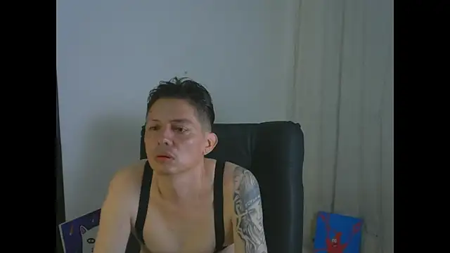 Thommas8a online show from February 19, 2026, 3:36 am