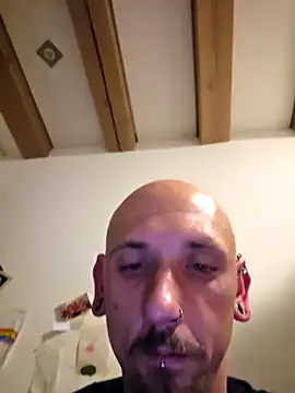 Snapshot of Ninfo920817 chatting on February 13, 2026, 5:51 am Ninfo920817 online show from February 13, 2026, 5:51 am