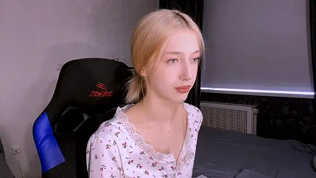 TaliCaan online show from April 4, 2026, 11:06 am