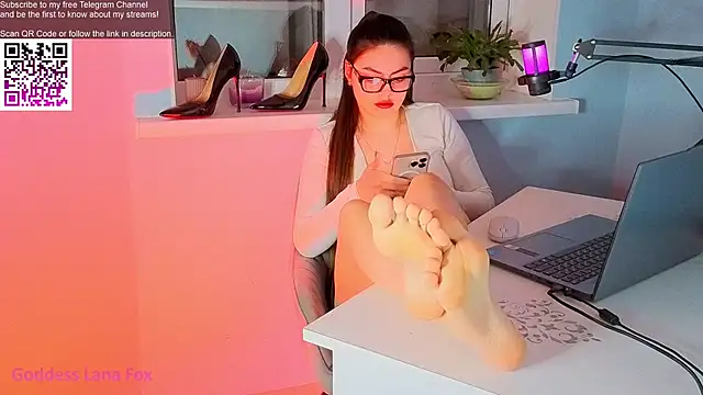 GoddessLanaFox online show from March 4, 2026, 7:10 pm