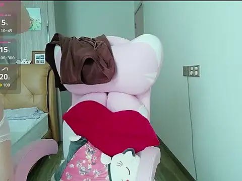 xiaojie jie online show from February 23, 2026, 6:14 am