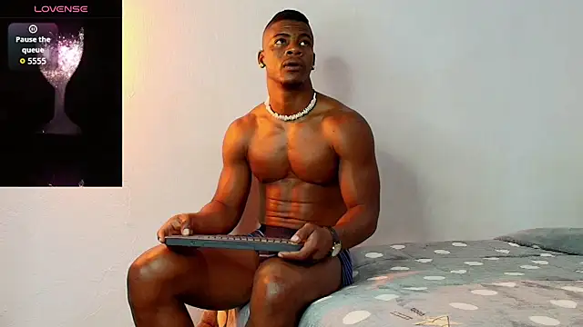Snapshot of Lebron_black_ chatting on June 20, 2026, 10:48 pm Lebron black online show from June 20, 2026, 10:48 pm